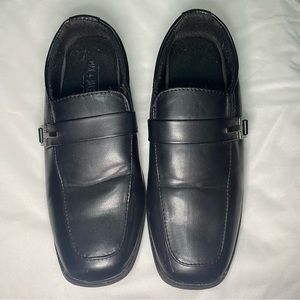 🛍️ Max+Jake men black dress shoes size 5 👞